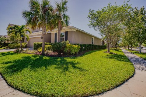 Casa en venta en Apollo Beach, Florida, 4 dormitorios, 191.19 m2 № 1883196 - foto 2