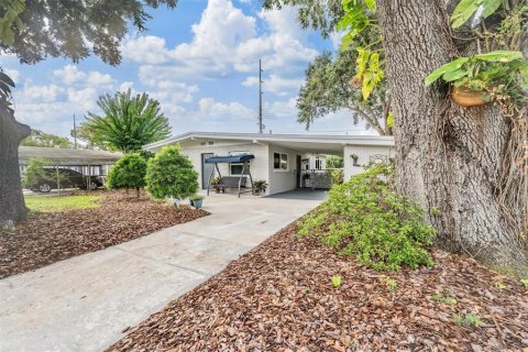 House in Tampa, Florida 3 bedrooms, 88.26 sq.m. № 1835083 - photo 28