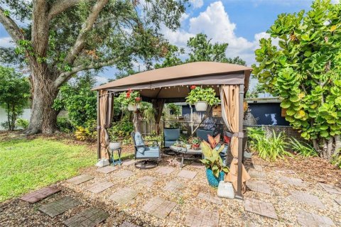 House in Tampa, Florida 3 bedrooms, 88.26 sq.m. № 1835083 - photo 10