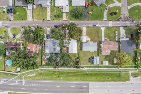 House in Tampa, Florida 3 bedrooms, 88.26 sq.m. № 1835083 - photo 30