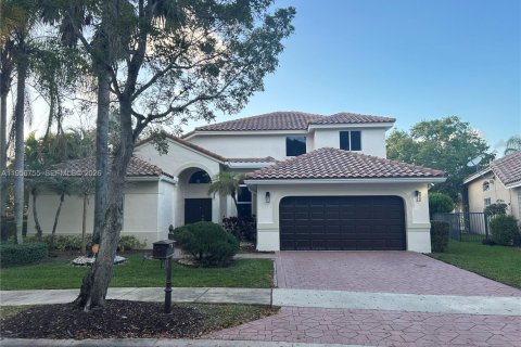 House in Weston, Florida 5 bedrooms, 255.3 sq.m. № 2036189