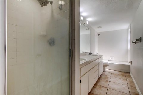 Villa ou maison à vendre à Tampa, Floride: 5 chambres, 192.12 m2 № 1679094 - photo 26