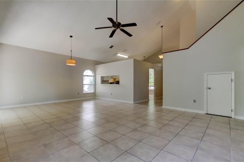 Villa ou maison à vendre à Tampa, Floride: 5 chambres, 192.12 m2 № 1679094 - photo 20