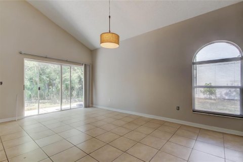 Villa ou maison à vendre à Tampa, Floride: 5 chambres, 192.12 m2 № 1679094 - photo 13