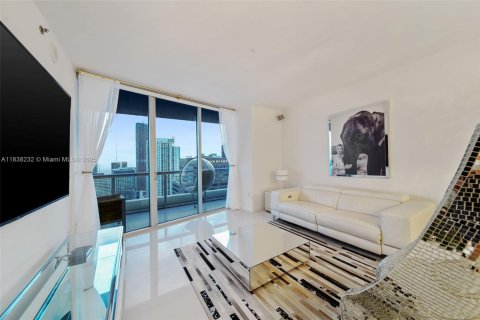 Copropriété à louer à Miami, Floride: 1 chambre, 96.15 m2 № 1935477 - photo 7