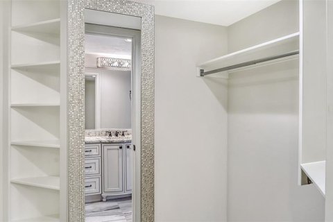 Купить кондоминиум в Сарасота, Флорида 3 комнаты, 136.19м2, № 2285330 - фото 22