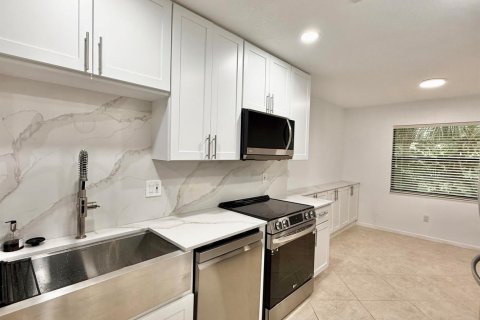 Copropriété à vendre à Boynton Beach, Floride: 2 chambres, 159.05 m2 № 2251450 - photo 5