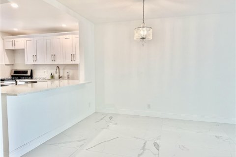 Copropriété à louer à Delray Beach, Floride: 1 chambre, 71.07 m2 № 2251755 - photo 5