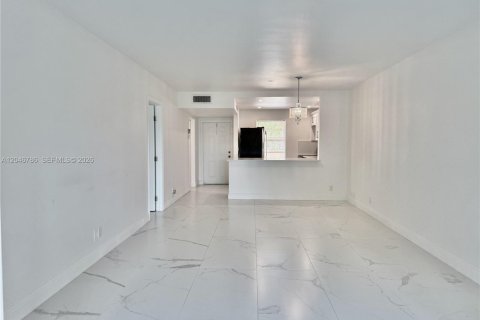 Copropriété à louer à Delray Beach, Floride: 1 chambre, 71.07 m2 № 2251755 - photo 7