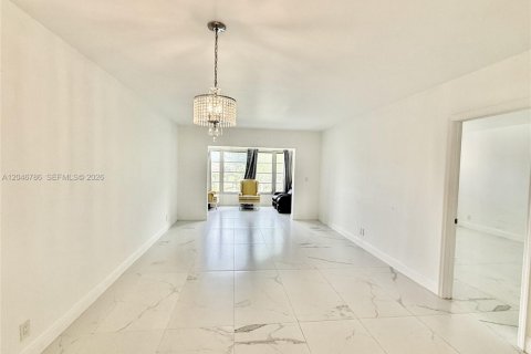 Copropriété à louer à Delray Beach, Floride: 1 chambre, 71.07 m2 № 2251755 - photo 3