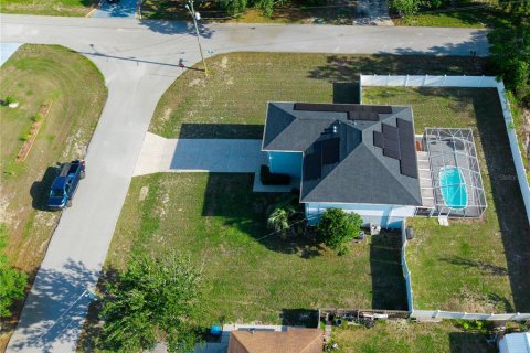 House in Spring Hill, Florida 4 bedrooms, 260.13 sq.m. № 1721907 - photo 30