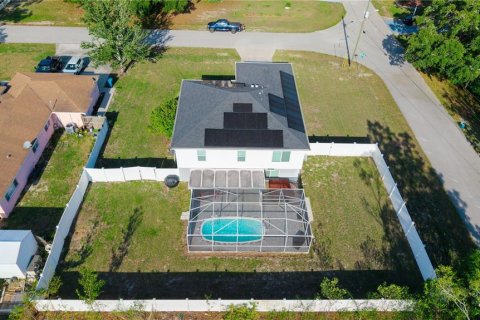 House in Spring Hill, Florida 4 bedrooms, 260.13 sq.m. № 1721907 - photo 29