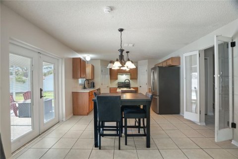 House in Spring Hill, Florida 4 bedrooms, 260.13 sq.m. № 1721907 - photo 4