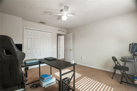 House in Spring Hill, Florida 4 bedrooms, 260.13 sq.m. № 1721907 - photo 18