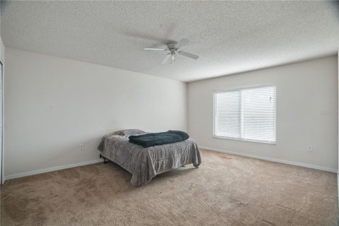 House in Spring Hill, Florida 4 bedrooms, 260.13 sq.m. № 1721907 - photo 19