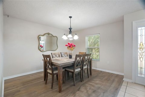 House in Spring Hill, Florida 4 bedrooms, 260.13 sq.m. № 1721907 - photo 8