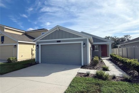 Casa en venta en Kissimmee, Florida, 3 dormitorios, 117.06 m2 № 1900672 - foto 1