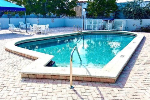 Condominio en venta en Miami Beach, Florida, 1 dormitorio, 72.84 m2 № 2146306 - foto 17