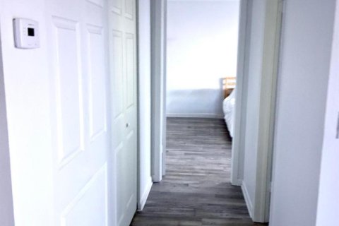 Condominio en venta en Miami Beach, Florida, 1 dormitorio, 72.84 m2 № 2146306 - foto 12