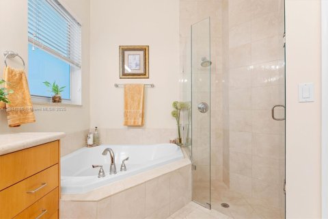 House in Parkland, Florida 5 bedrooms, 252.51 sq.m. № 1840884 - photo 16