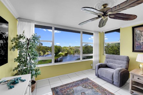 Condo in Pompano Beach, Florida, 2 bedrooms  № 2189652 - photo 3