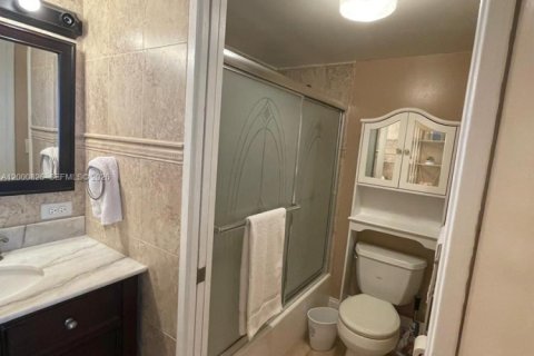 Снять в аренду кондоминиум в Санни-Айлс-Бич, Флорида 1 спальня, 71.26м2, № 2065103 - фото 15