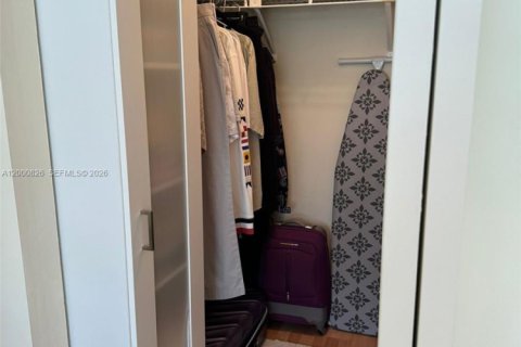 Снять в аренду кондоминиум в Санни-Айлс-Бич, Флорида 1 спальня, 71.26м2, № 2065103 - фото 16