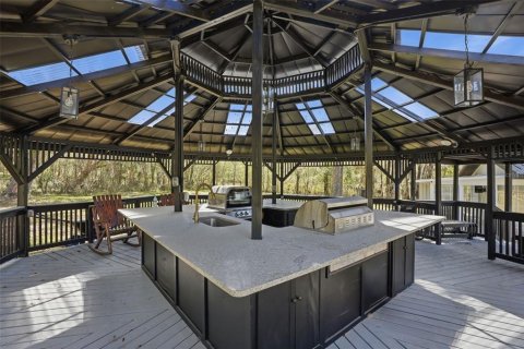 Propiedad comercial en venta en Brooksville, Florida, 10 dormitorios, 321.07 m2 № 2135281 - foto 2