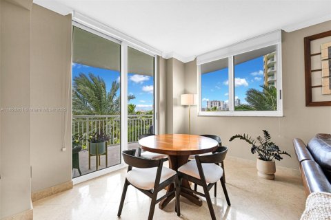 Copropriété à vendre à Hallandale Beach, Floride: 3 chambres, 148.36 m2 № 1961236 - photo 6