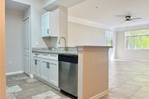 Condo in Tampa, Florida, 2 bedrooms  № 1724233 - photo 7