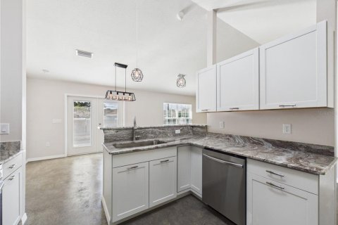 Casa en venta en Ocala, Florida, 3 dormitorios, 136.29 m2 № 2224657 - foto 9