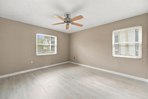 Copropriété à louer à Sarasota, Floride: 1 chambre, 66.33 m2 № 2413638 - photo 10