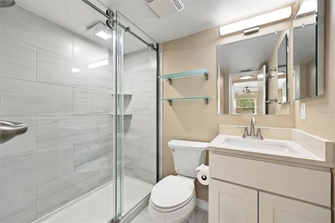 Copropriété à louer à Sarasota, Floride: 1 chambre, 66.33 m2 № 2413638 - photo 13