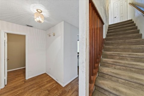 Immobilier commercial à vendre à New Smyrna Beach, Floride: 8 chambres, 451.88 m2 № 2389272 - photo 5