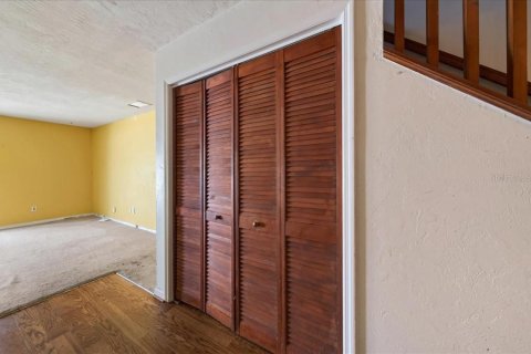 Immobilier commercial à vendre à New Smyrna Beach, Floride: 8 chambres, 451.88 m2 № 2389272 - photo 12