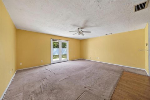 Immobilier commercial à vendre à New Smyrna Beach, Floride: 8 chambres, 451.88 m2 № 2389272 - photo 17