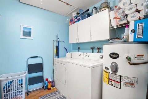 Купить кондоминиум в Брейдентон, Флорида 7 комнат, 96.99м2, № 1855916 - фото 23