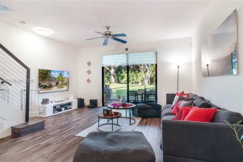 Adosado en venta en Weston, Florida, 3 dormitorios, 149.11 m2 № 2000685 - foto 4