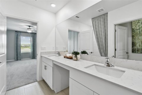 Casa en venta en San Antonio, Florida, 5 dormitorios, 221.94 m2 № 1870847 - foto 28