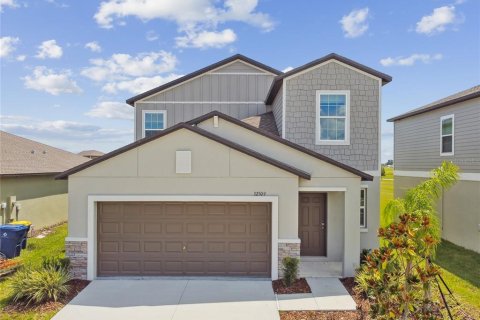 Casa en venta en San Antonio, Florida, 5 dormitorios, 221.94 m2 № 1870847 - foto 1