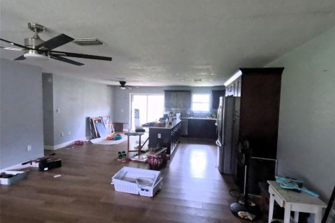 Villa ou maison à vendre à Fruitland Park, Floride: 3 chambres, 161.65 m2 № 2342362 - photo 12