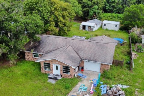 Villa ou maison à Fruitland Park, Floride 3 chambres, 161.65 m2 № 2342362