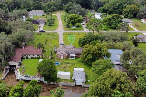 Villa ou maison à vendre à Fruitland Park, Floride: 3 chambres, 161.65 m2 № 2342362 - photo 21