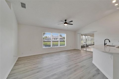 Casa en venta en Bradenton, Florida, 3 dormitorios, 155.98 m2 № 1796629 - foto 22