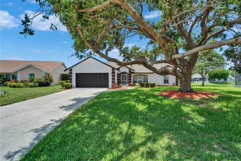 Casa en venta en Bradenton, Florida, 3 dormitorios, 155.98 m2 № 1796629 - foto 1
