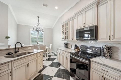 House in Port Charlotte, Florida 3 bedrooms, 183.3 sq.m. № 1842152 - photo 6
