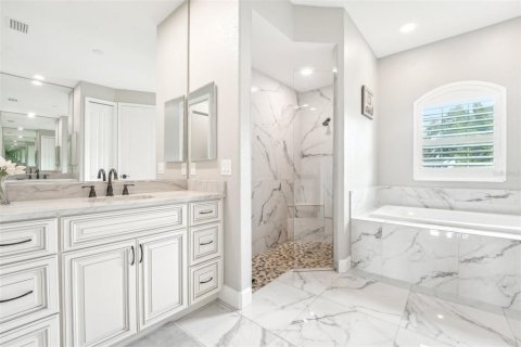House in Port Charlotte, Florida 3 bedrooms, 183.3 sq.m. № 1842152 - photo 14