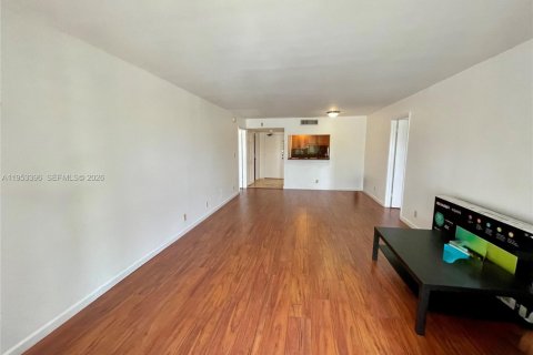 Купить кондоминиум в Уэстон, Флорида 2 спальни, 102.75м2, № 2008301 - фото 3