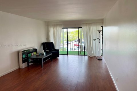 Купить кондоминиум в Уэстон, Флорида 2 спальни, 102.75м2, № 2008301 - фото 5