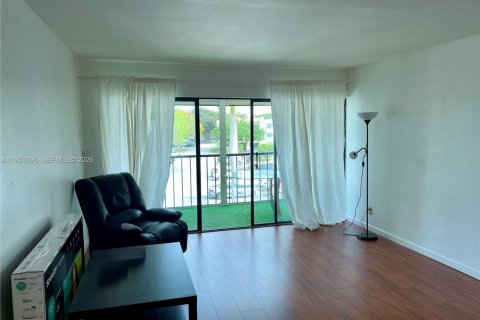 Купить кондоминиум в Уэстон, Флорида 2 спальни, 102.75м2, № 2008301 - фото 6